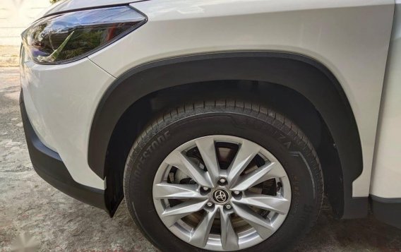 Pearl White Toyota Corolla Cross 2021 for sale in Cainta-7