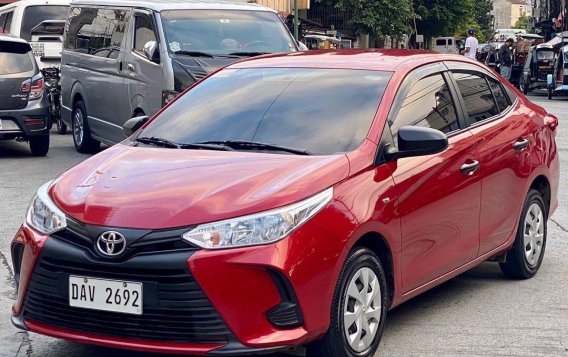 Selling Red Toyota Vios 2021 in Makati-1