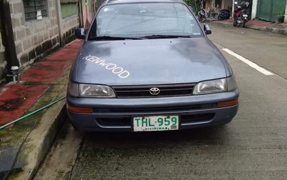 Selling Grey Toyota Corolla in Quezon