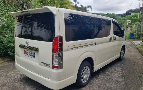 Pearl White Toyota Hiace Commuter 2021 for sale in Malabon -4