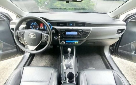 Selling Black Toyota Altis 2015 in Parañaque-6