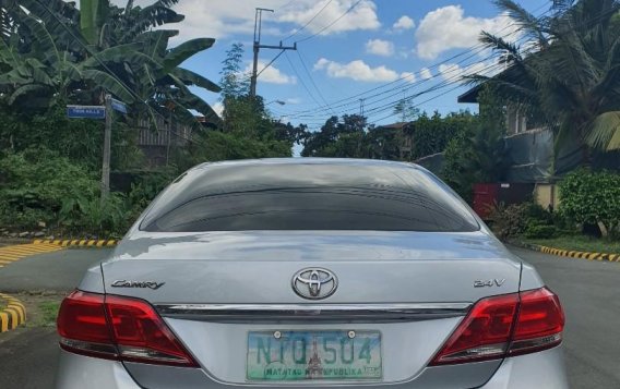 Brightsilver Toyota Camry 2010 for sale in San Juan-3
