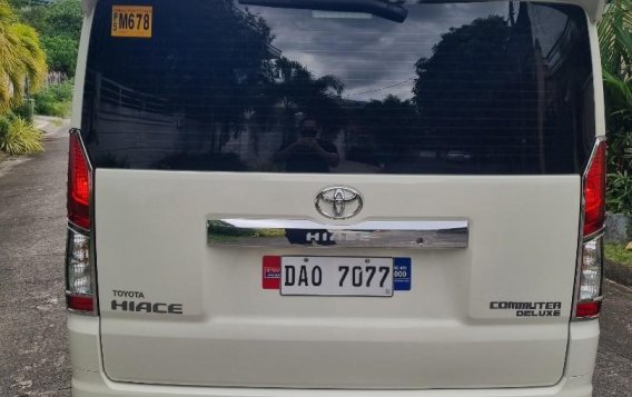 Pearl White Toyota Hiace Commuter 2021 for sale in Malabon -2