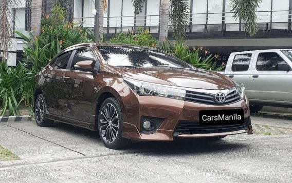 Brown Toyota Altis 2015 for sale in Parañaque-2
