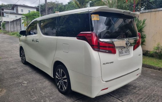 Pearl White Toyota Alphard 2020 for sale in Automatic-3