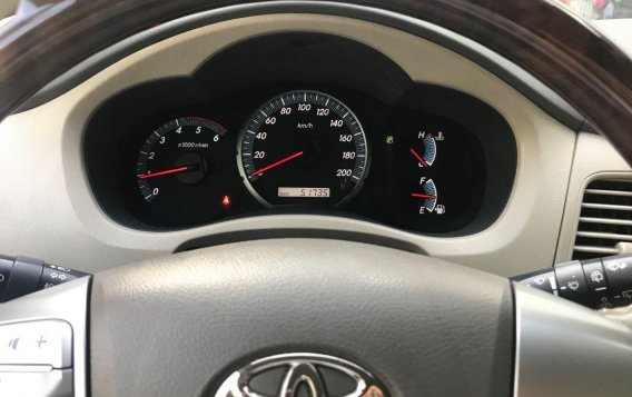Black Toyota Innova 2012 for sale in Automatic-9