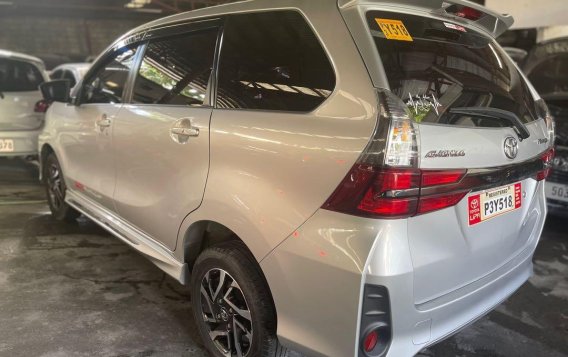 Selling Silver Toyota Avanza 2019 in Quezon City-4