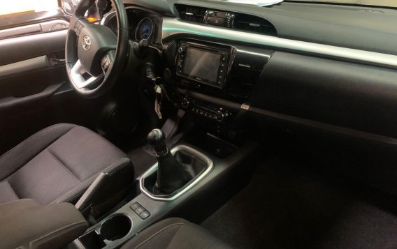 Sell Grey 2019 Toyota Hilux in San Juan-3