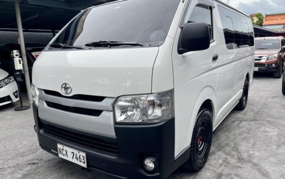 Sell White 2017 Toyota Hiace in Las Piñas-1