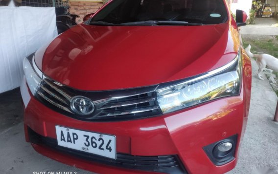 Sell Red 2014 Toyota Corolla Altis in Urdaneta-2