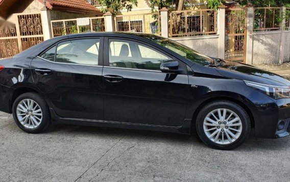 Black Toyota Corolla Altis 2015 for sale in Quezon City-9