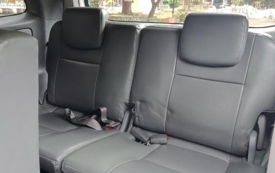 Selling Pearl White Toyota Innova 2008 in Muntinlupa-5