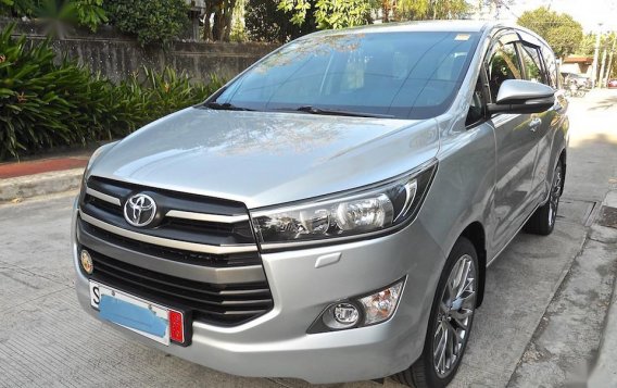 Selling Pearl White Toyota Innova 2016 in Quezon-1