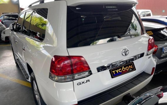 Pearl White Toyota Land Cruiser 2010 for sale in Pasig-6