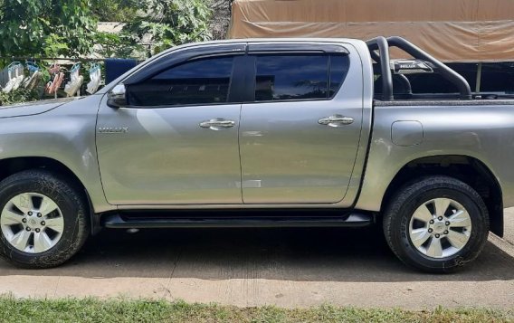 Silver Toyota Hilux 2019 for sale in Valenzuela-6