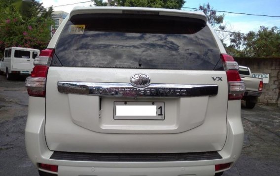 Selling Pearl White Toyota Land Cruiser Prado 2016 in Pasig-3