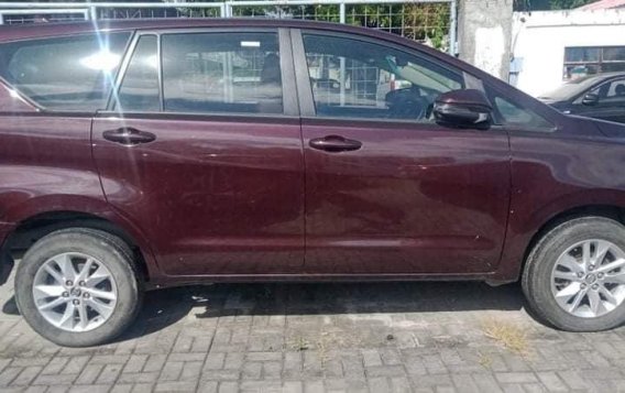 Selling Red Toyota Innova 2019 in Quezon-1