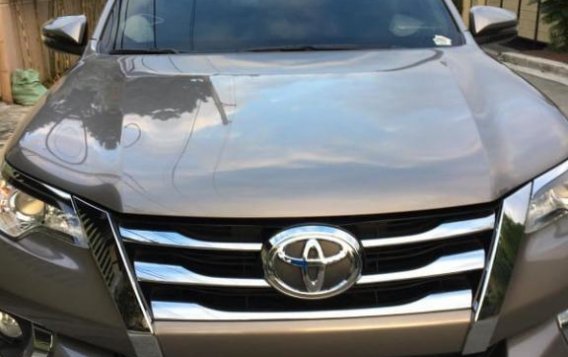 Grey Toyota Fortuner 2017 for sale in Manila-3