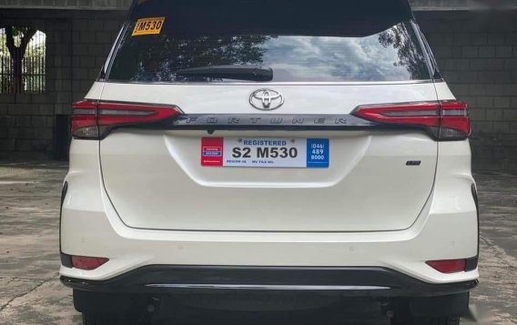 Selling Pearl White Toyota Fortuner 2021 in Malabon-1