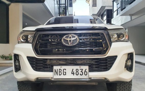 White Toyota Hilux 2019 for sale in Quezon City-8
