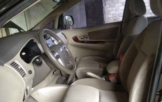 Selling Black Toyota Innova 2013 in Mandaluyong-3