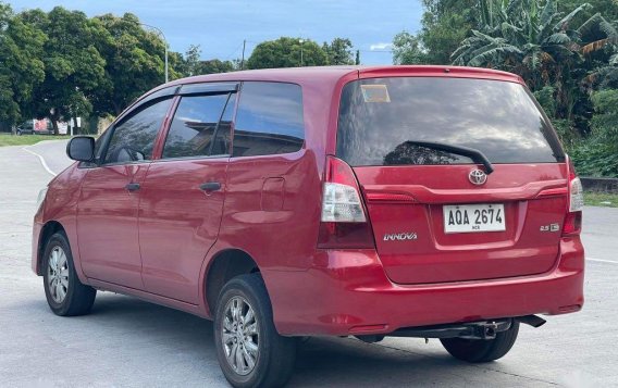 Sell Red 2015 Toyota Innova in Parañaque-3
