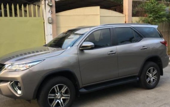 Grey Toyota Fortuner 2017 for sale in Manila