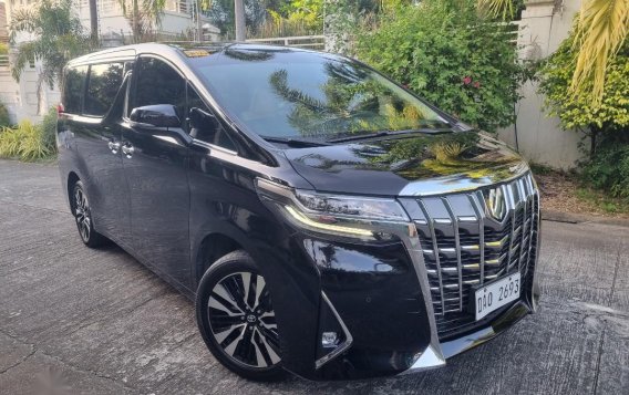 Black Toyota Alphard 2020 for sale in Malabon 