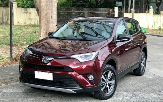 Sell Red 2017 Toyota Rav4 in Muntinlupa