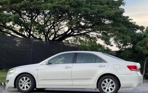 Pearl White Toyota Camry 2009 for sale in Automatic-4