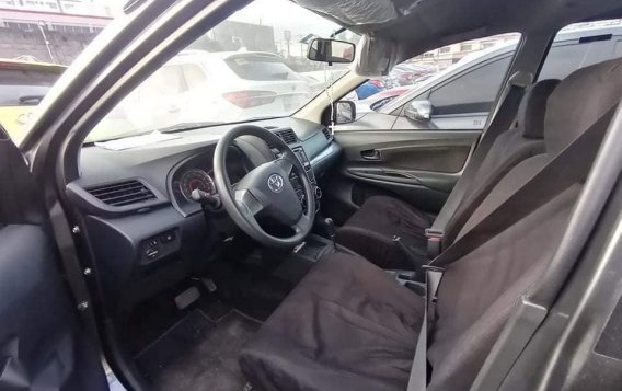 Selling Grey Toyota Avanza 2019 in Quezon-8