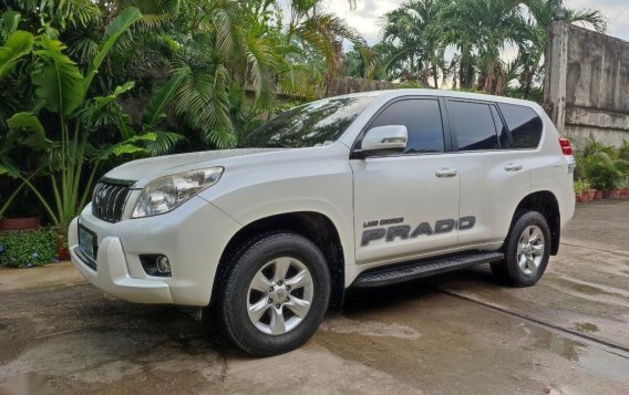 Selling Pearl White Toyota Land Cruiser Prado 2013 in Cebu -4