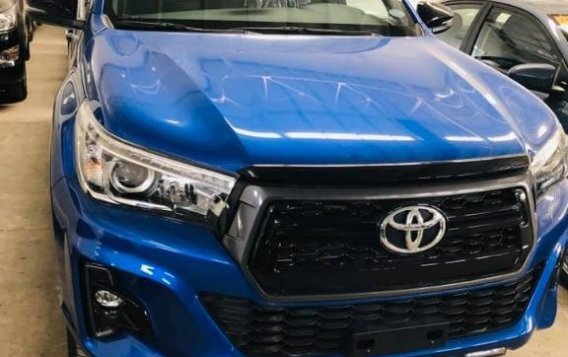 Blue Toyota Hilux 2020 for sale in Manila-4