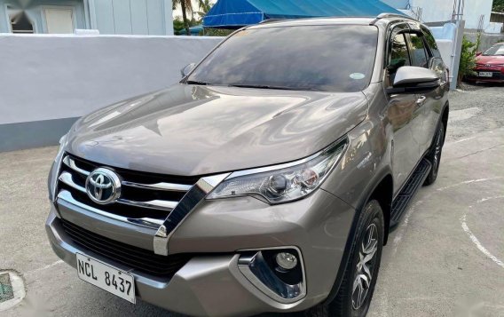 Sell Grey 2018 Toyota Fortuner in Santo Domingo-2