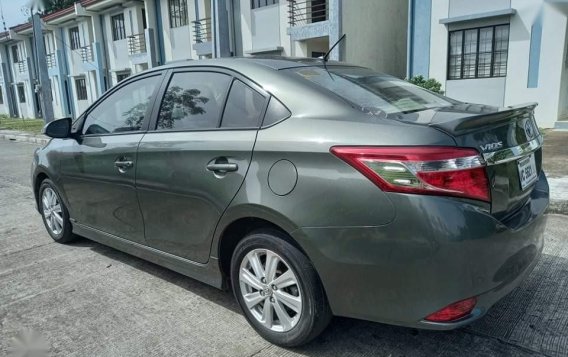 Selling Grey Toyota Vios 2016 in Lucena-9