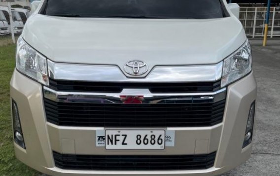 Selling Pearl White Toyota Grandia 2020 in Pasig-4