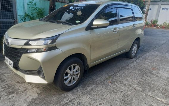 Selling Silver Toyota Avanza 2019 in Parañaque-2