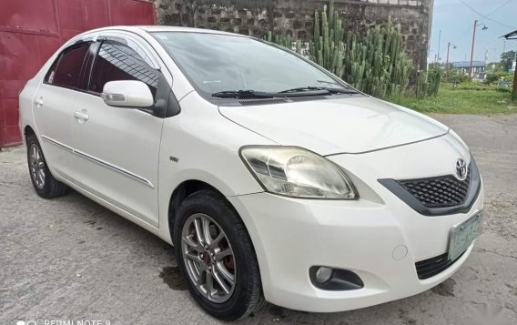 Sell Pearl White 2012 Toyota Vios in Valenzuela-2