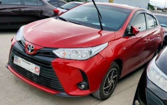 Selling Red Toyota Vios 2021 in Quezon