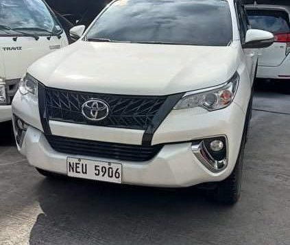 Sell Pearl White 2020 Toyota Fortuner in Quezon City-3