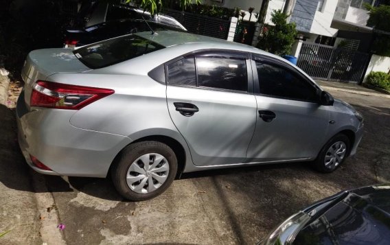 Silver Toyota Vios 2017 for sale in Manual-4