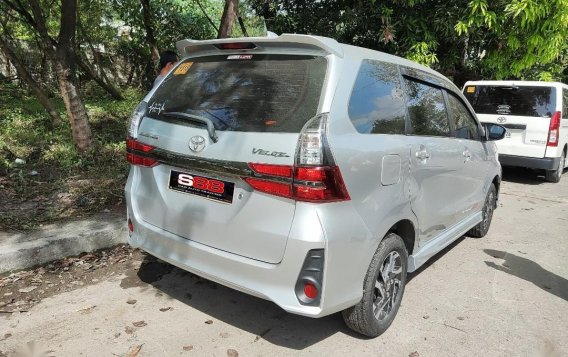 Sell Silver 2019 Toyota Avanza in Quezon City-2
