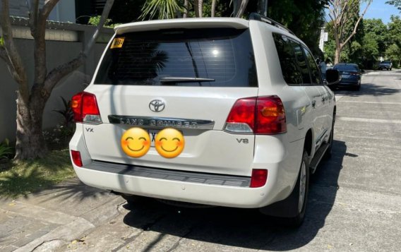White Toyota Land Cruiser 2014 for sale in Muntinlupa-2