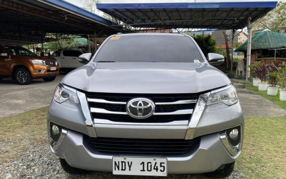 Silver Toyota Fortuner 2016 for sale in Manual-1