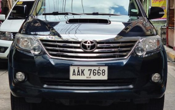 Sell Grey 2014 Toyota Fortuner in Manila-1