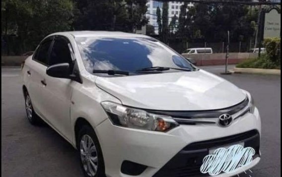 Selling White Toyota Vios 2016 in Pasig