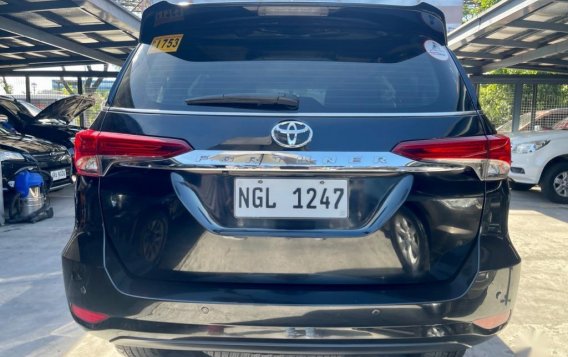 Black Toyota Fortuner 2020 for sale in Las Pinas-5
