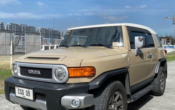 Beige Toyota Fj Cruiser 2014 for sale in Pasay-2