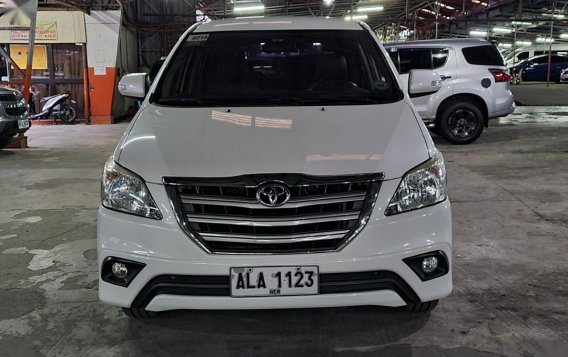 Selling Pearl White Toyota Innova 2015 in Pateros-1