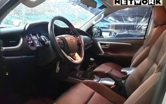 Silver Toyota Fortuner 2019 for sale in Manual-4